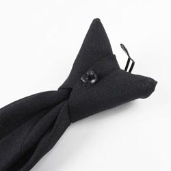 The novelty tie specially designed for “lazy men”