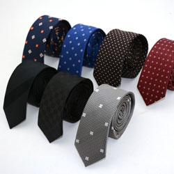 How a handmade necktie is made in Xiuhe tie Factory