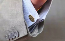 How to wear cuff links on different occasions