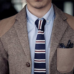Knitted Ties-The beat match With your shirt in the Cool autumn